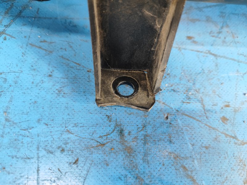 Intake manifold VOLVO XC70 07-16