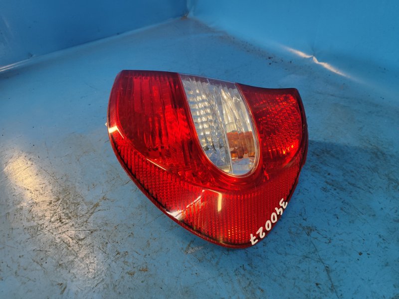 External lamp TOYOTA CAMRY 30 02-06 Right.