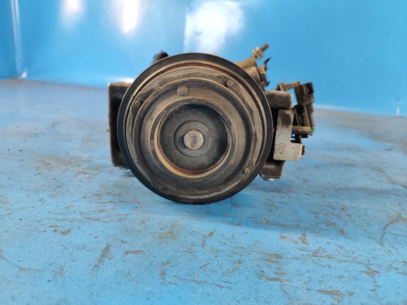 Air conditioning compressor FORD MUSTANG 15-