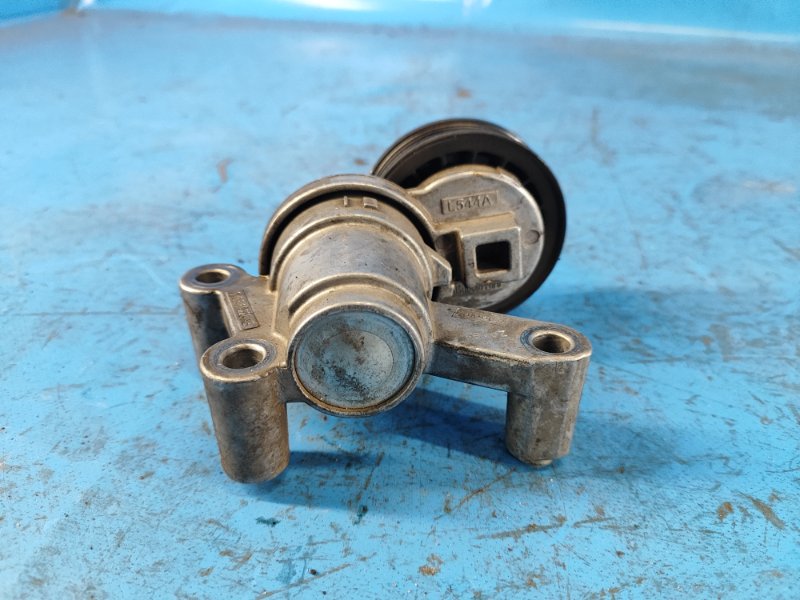 Tensioner pulley FORD MUSTANG 15-
