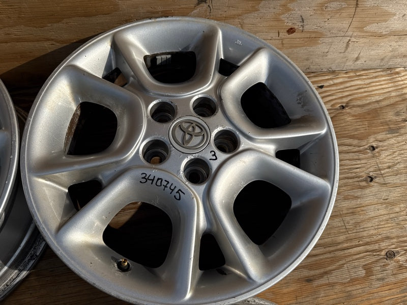 Wheel R17 TOYOTA SIENNA 03-10