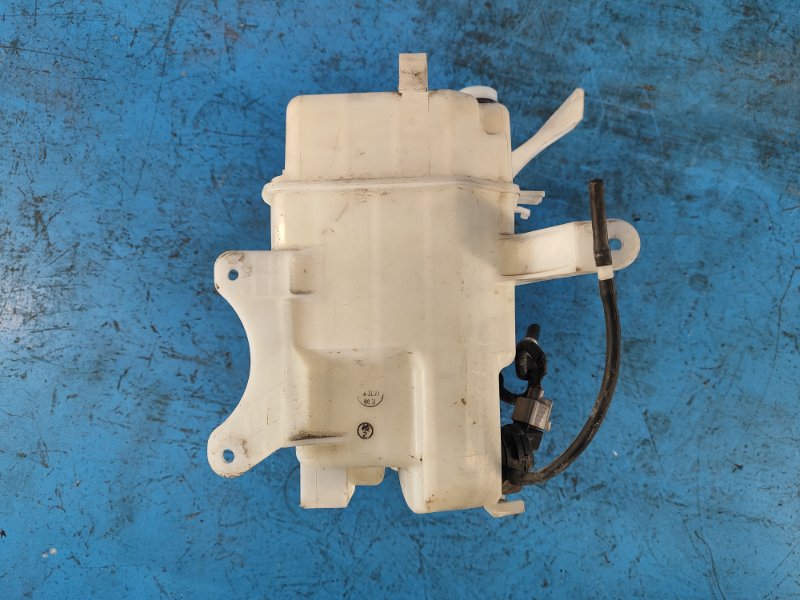 Lexus HS250H Windscreen Washer Reservoir (ANF10) 09-12 2009
