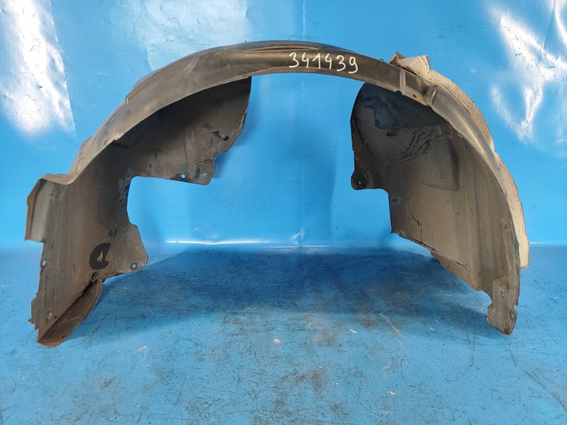 Mudguard FORD MUSTANG 15- Left. Front.