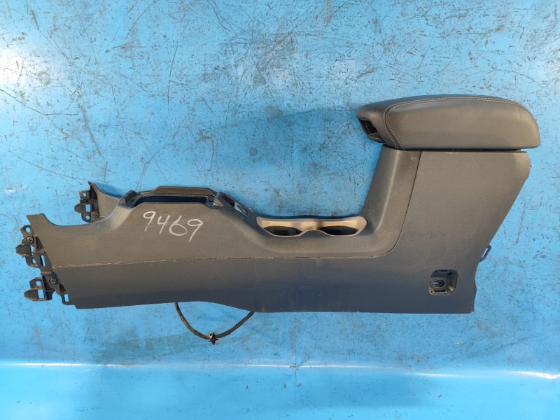 Armrest Jeep Renegade (Bu) 14- 2015