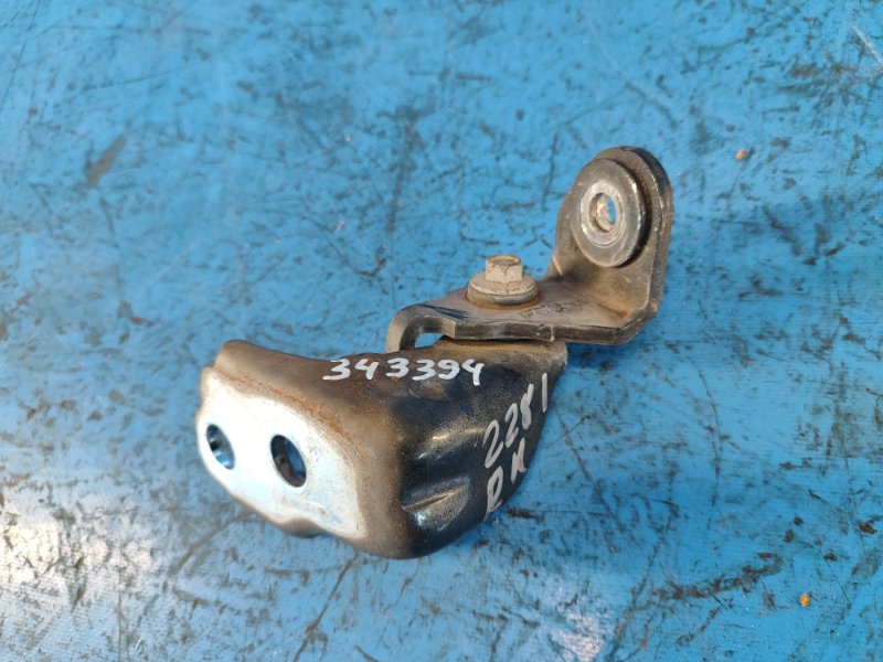 Lower door hinge FORD MUSTANG 15- Right Front.