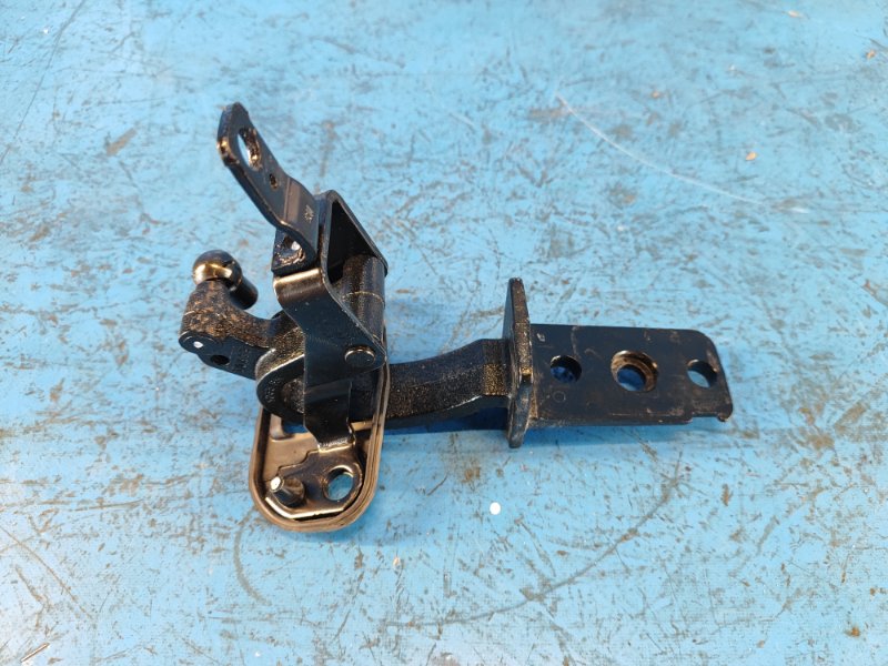 Trunk lid hinge VOLVO XC70 07-16 Right