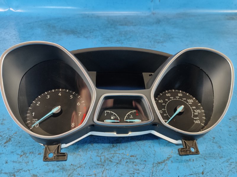 Ford Escape 12-19 2017 dashboard