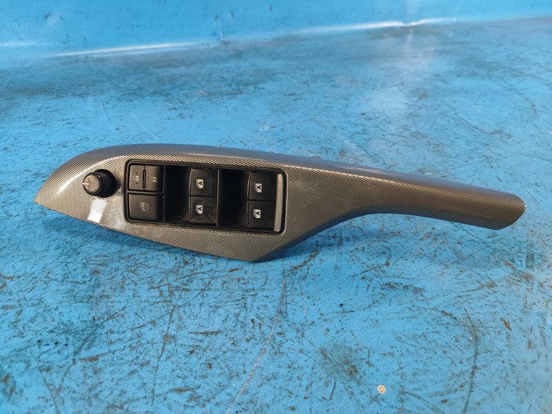 Toyota Sienna 11-16 2015 power window control unit