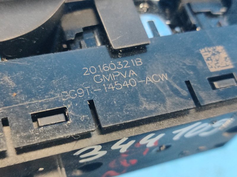 FORD FUSION 14- window lift control unit