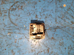 Internal trunk release button FORD FUSION 14-