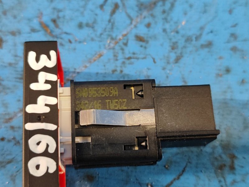 Image alt