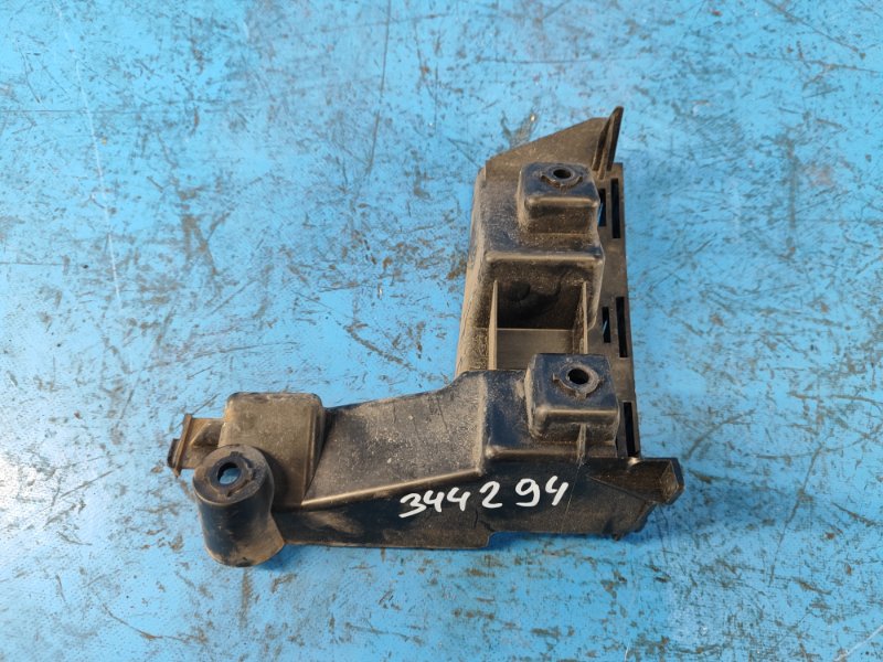 Rear bumper bracket VOLVO XC70 07-16 Right