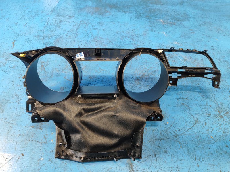 FORD MUSTANG 15- Instrument Panel Console
