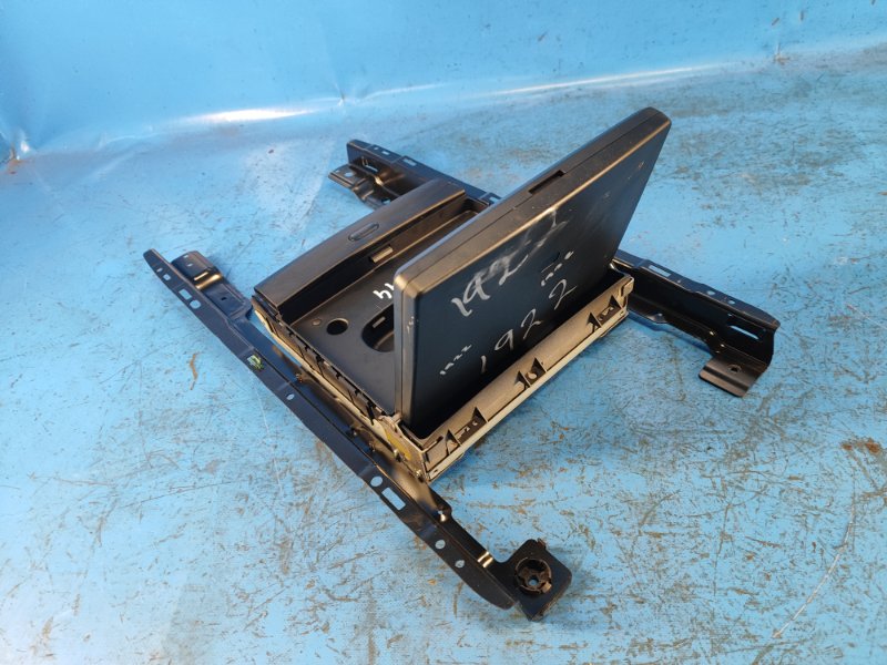 Image alt