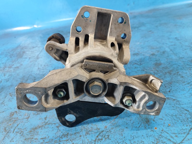 Engine mount FORD FUSION 14-