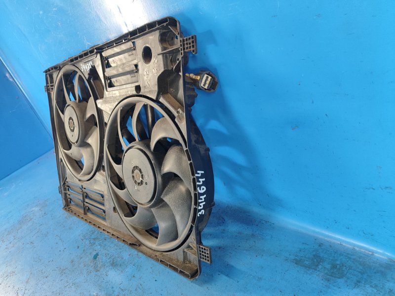 Ford Escape Main Radiator Fan Diffuser 12-19 2017