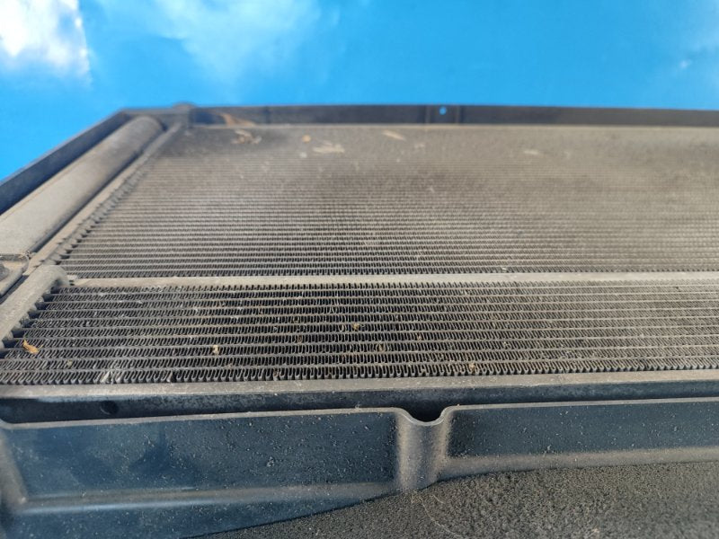 Toyota Prius Main Radiator Fan Diffuser - 09/30/17