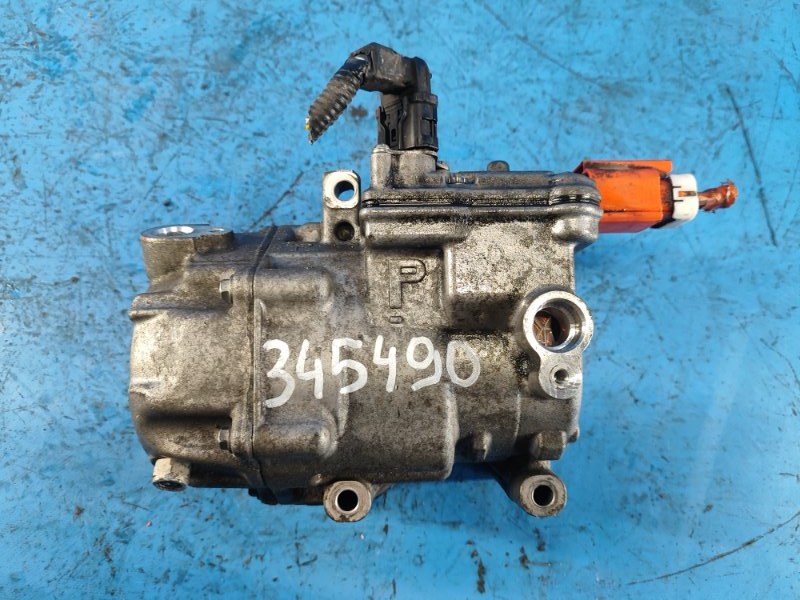 Air conditioning compressor for Toyota Prius Plus 11-14