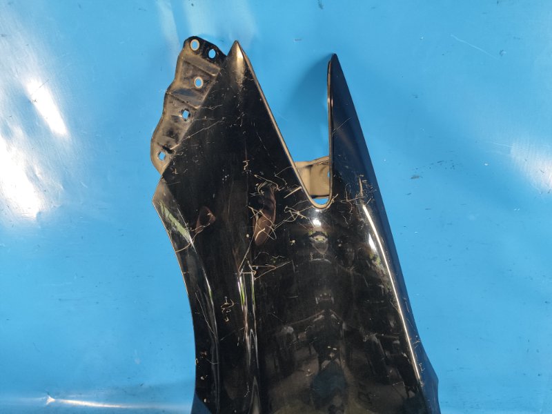 Front wing TOYOTA PRIUS - 30 09-17 Lev.