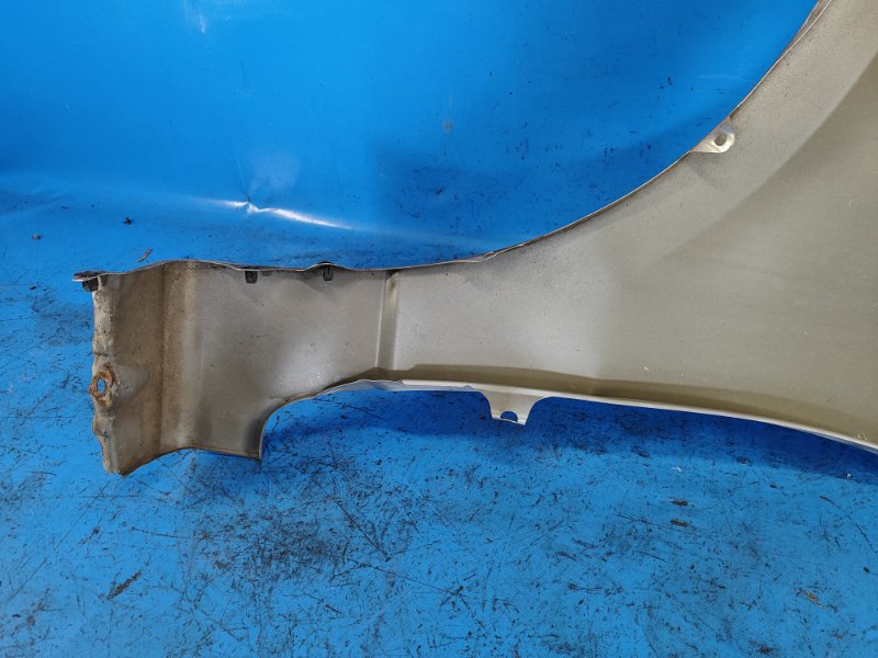 Front wing HONDA CIVIC 4D 06-11 Right.