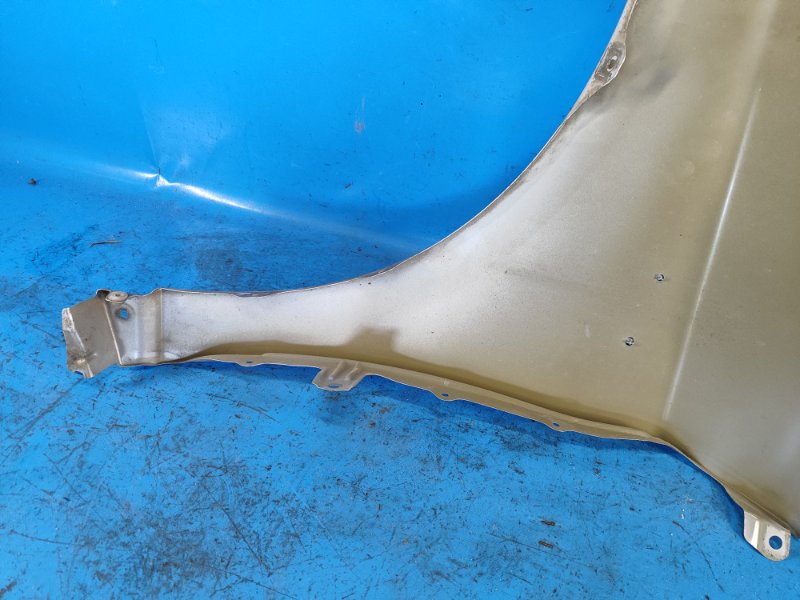 Front wing TOYOTA PRIUS - 30 09-17 Right.