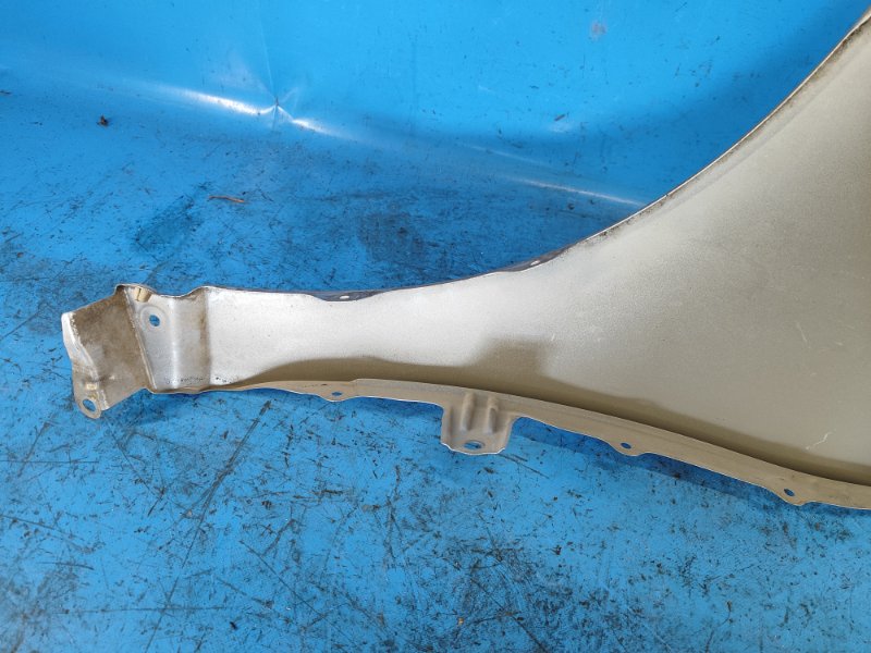 Front wing TOYOTA PRIUS - 30 09-17 Right.