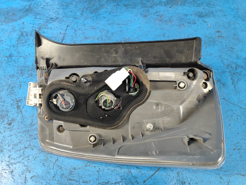 External lamp TOYOTA PRIUS - 30 09-17 2013 Lev.
