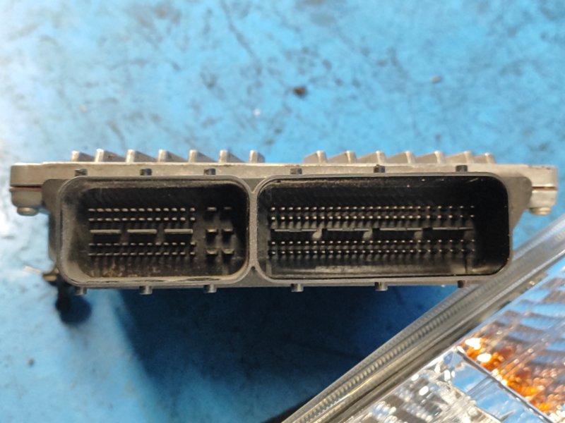 Engine control unit Mercedes C-Class W204 07-14