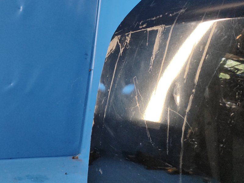 Door TOYOTA RAV4 05-12 Left. Front.