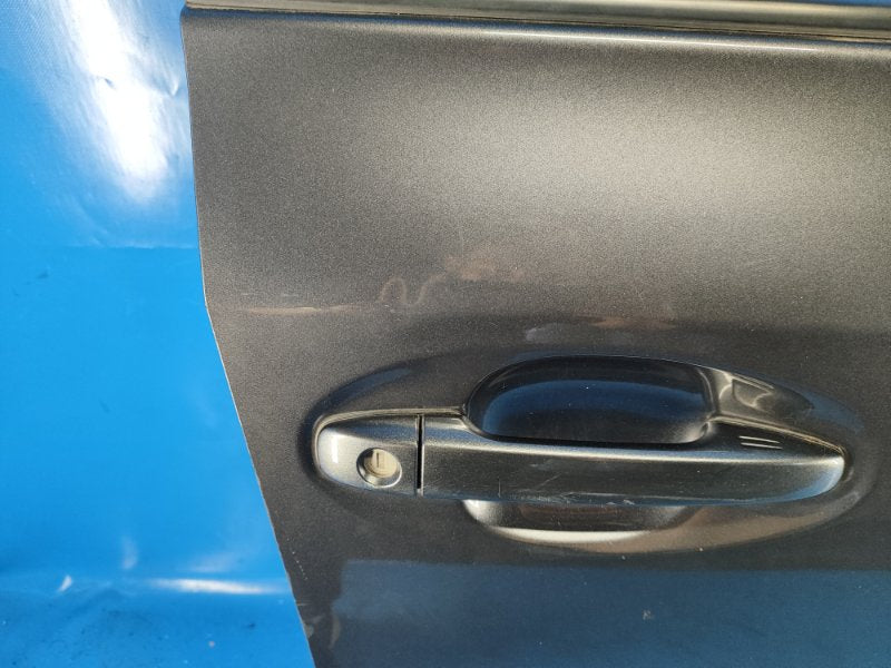 Door TOYOTA PRIUS PLUS 11-14 Right Front.