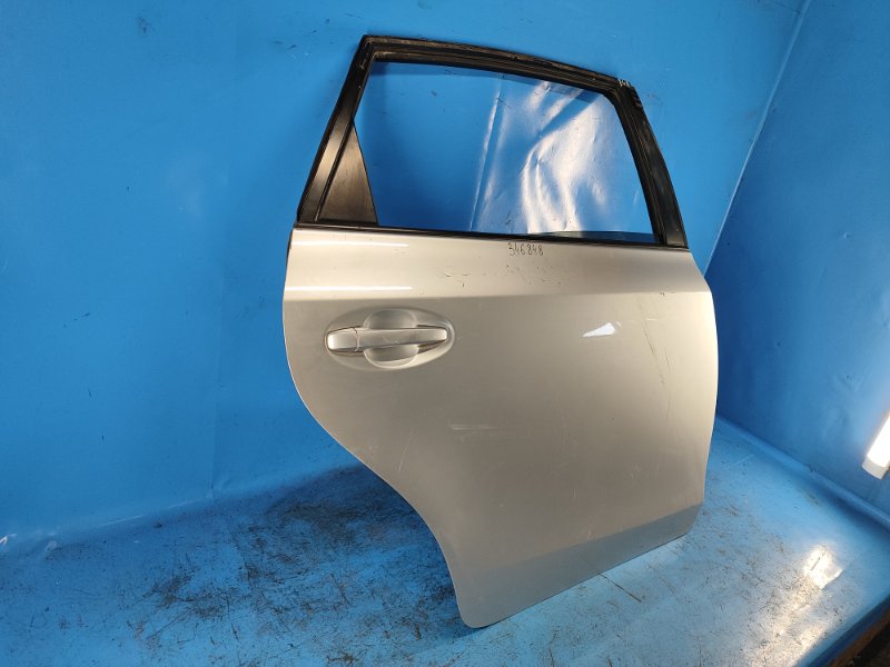 Door TOYOTA PRIUS PLUS 11-14 Right Rear