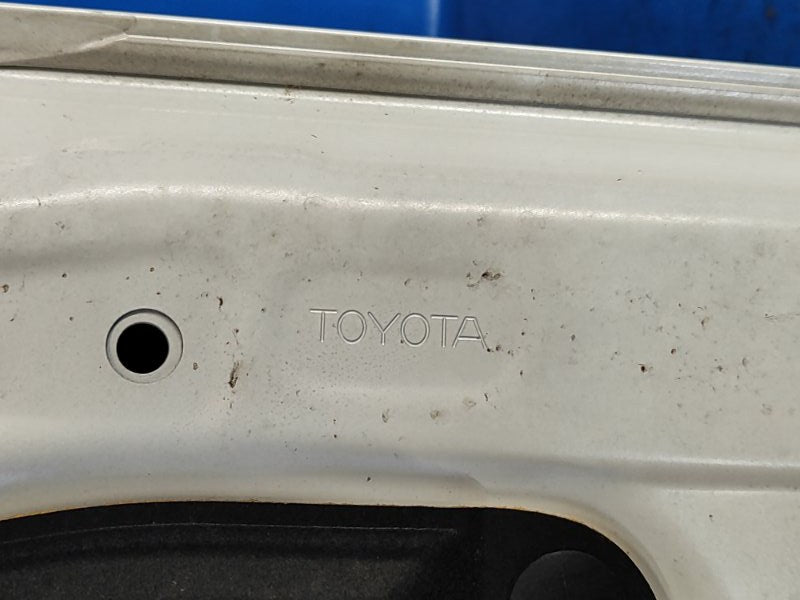 Hood for Toyota Prius Plus 11-14