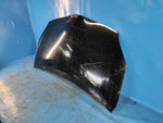 Hood of the Toyota Prius - 30 09-17