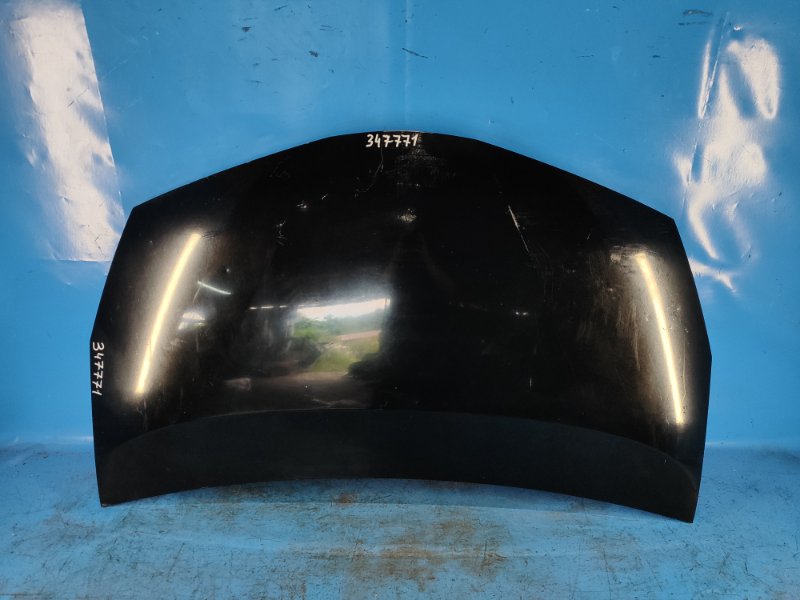 Hood for Toyota Prius Plus 11-14