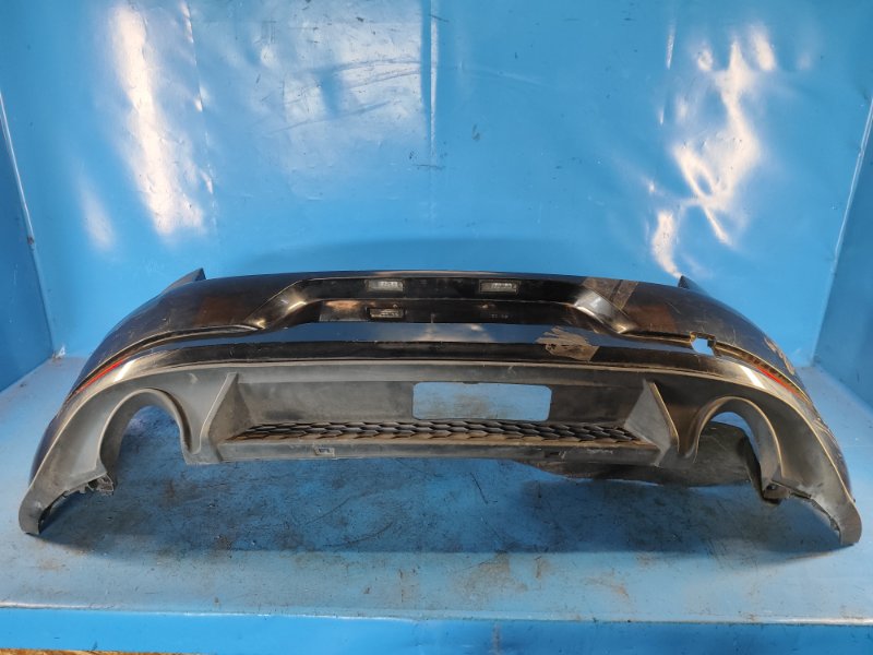 Rear bumper for Volkswagen Golf 12-21