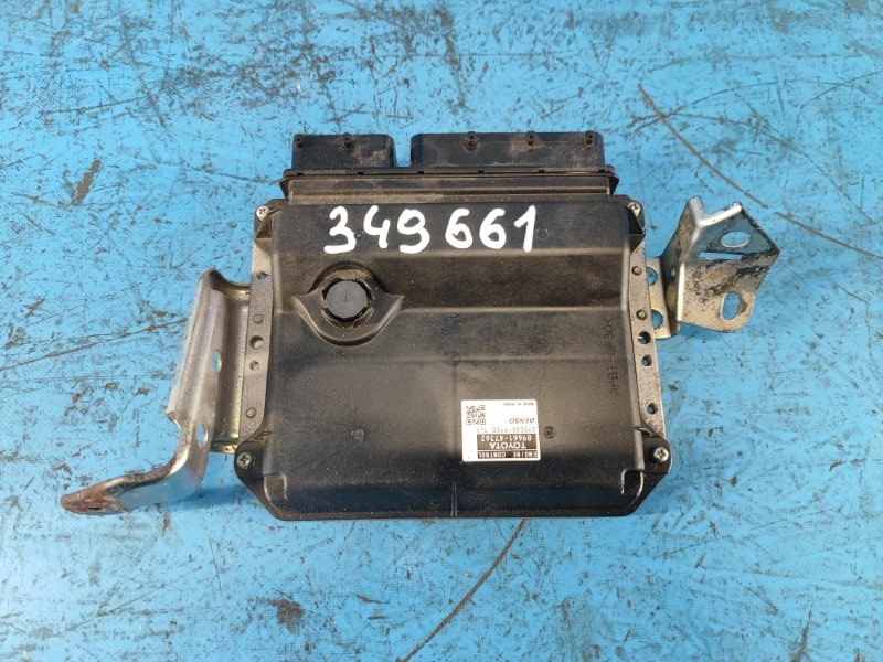 Engine Control Unit for Toyota Prius Plus 11-14 2013