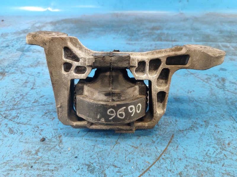 Ford Escape Engine Mount 12-19 2017