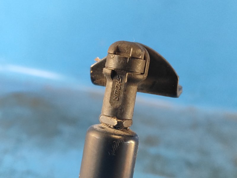 Trunk lid shock absorber MAZDA 6 GJ 12- Right.