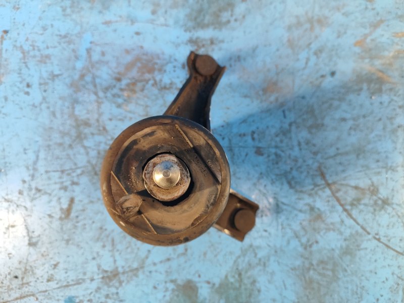 Engine mount TOYOTA CAMRY 40 06-11 2007 Right.