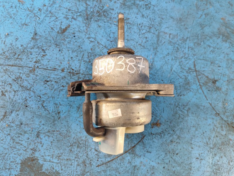 Lower engine mount FORD MUSTANG 15- Left.