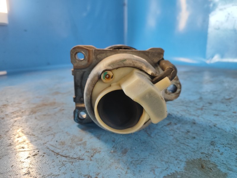 Lower engine mount FORD MUSTANG 15- Right.