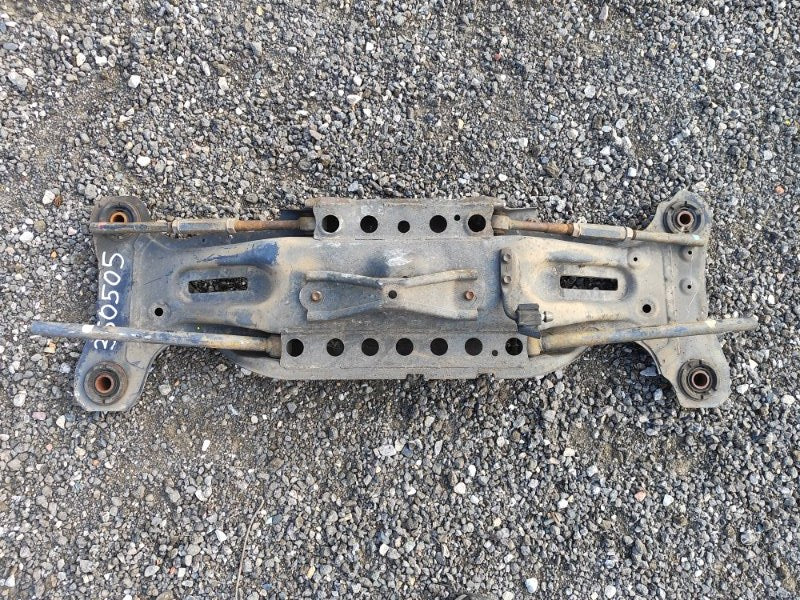Rear suspension beam for Toyota Camry 40 06-11