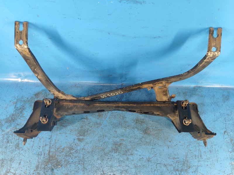 Front suspension beam FORD MUSTANG 11-14