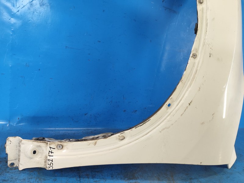 Front wing NISSAN X-TRAIL/ROGUE T32 13-20 2016 Left.