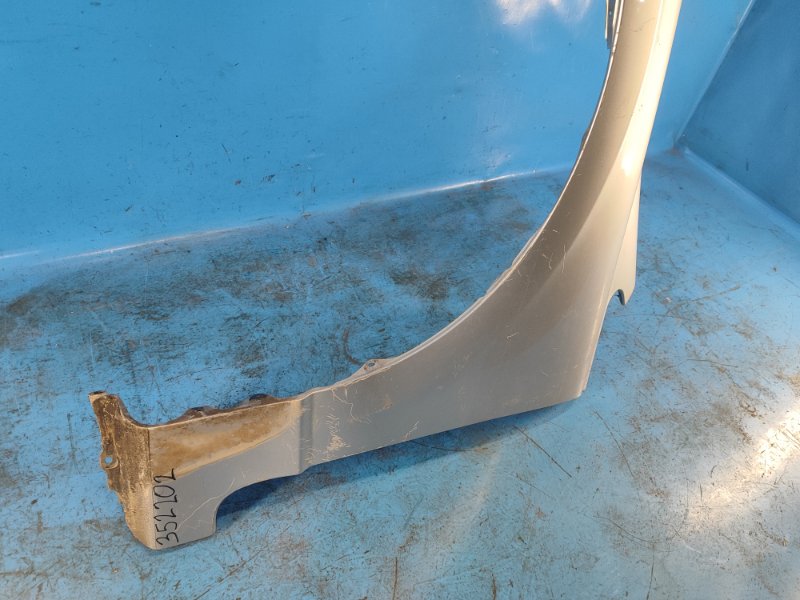 Front wing HONDA CIVIC 4D 06-11 Left.