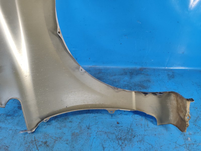 Front wing HONDA CIVIC 4D 06-11 Left.