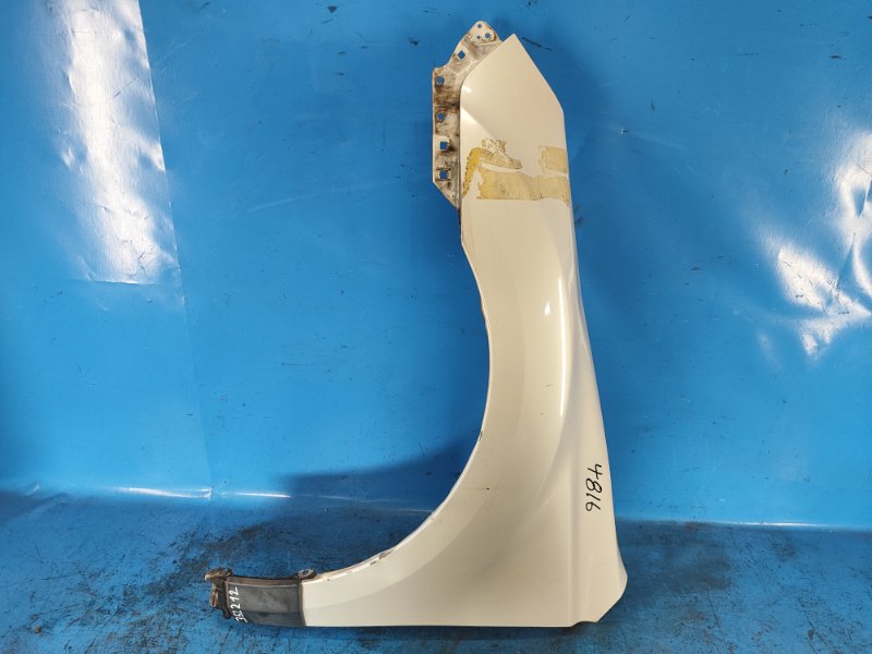 Front wing SUBARU OUTBACK 09-14 BR 2010 Left.