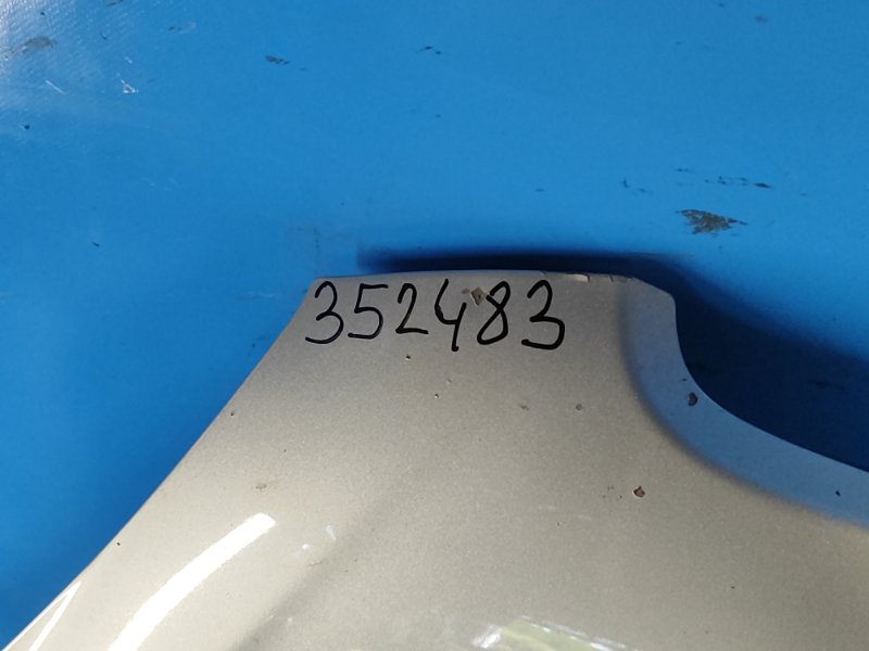 Hood of the Hyundai Accent MC 06-10