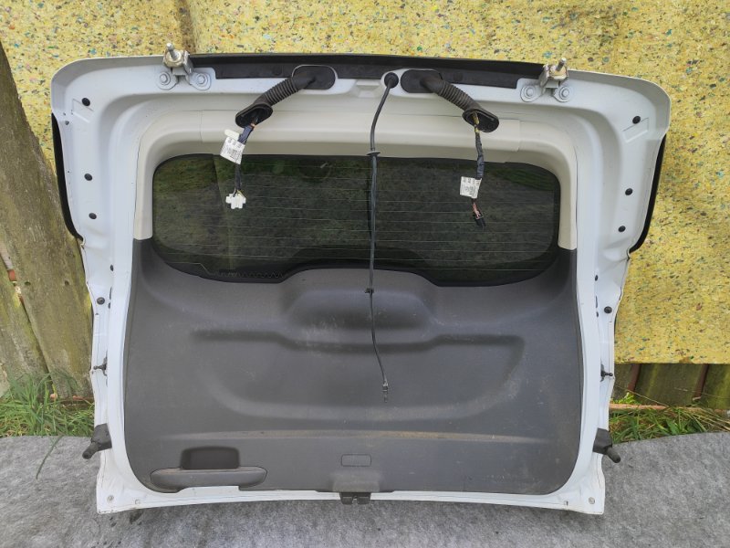 Ford Escape trunk lid 12-19 2018