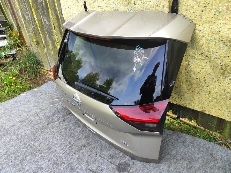 Nissan X-TRAIL/ROGUE T33 2021 trunk lid